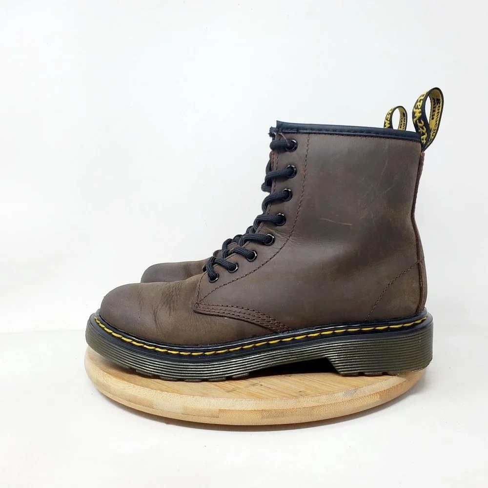 Dr Martens 1460 Serena Boots Kids 2 Brown Leather Lace Up 8 Eye Boys Girls Shoes